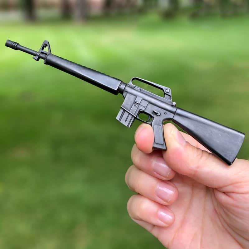 Мініатюрна гвинтівка М16 масштабу 1:6 | Металева масштабна військова модель