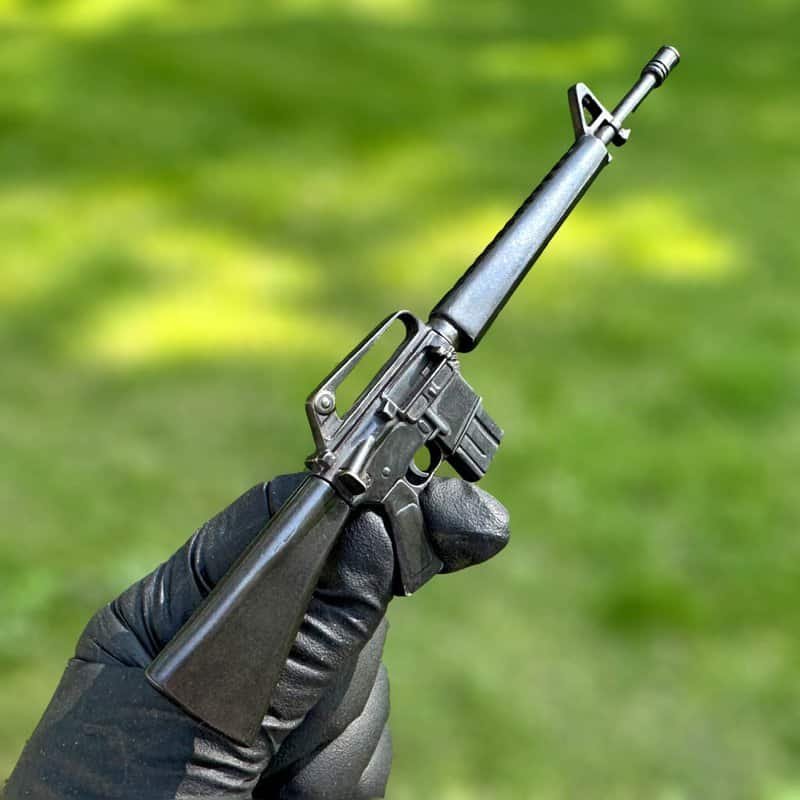 Мініатюрна гвинтівка М16 масштабу 1:6 | Металева масштабна військова модель