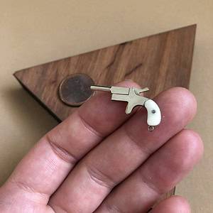 Derringer Nickel Brass (scale 1:6)