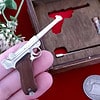 Luger with wood grips (scale 1:4)