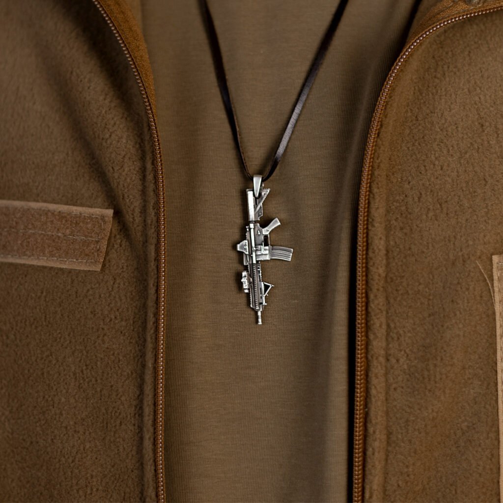 a silver HK416 rifle pendant