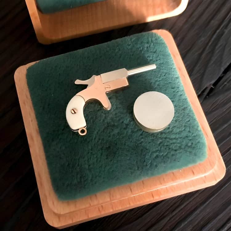 Derringer Miniature Tiny Pistol