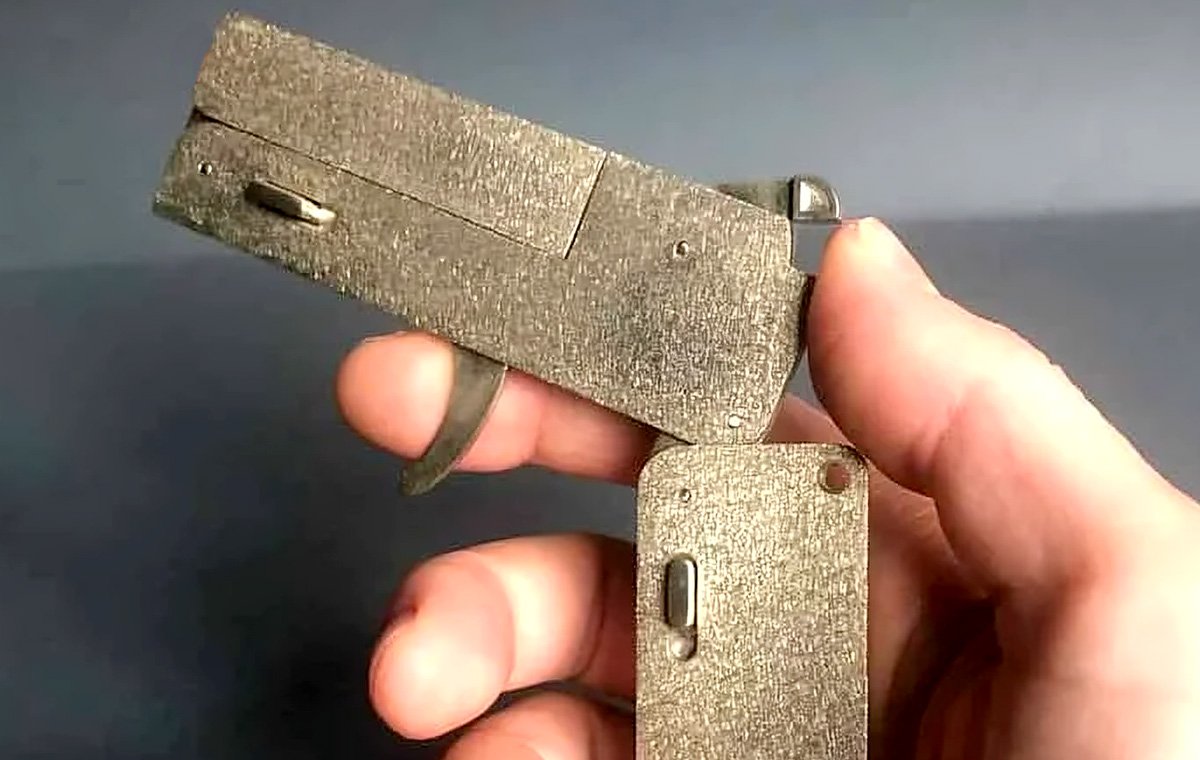 Miniature Card Gun by W.Polah