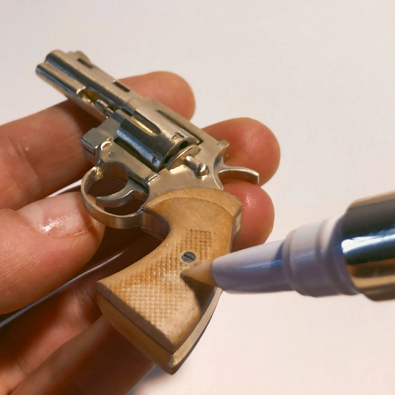 Colt Python Miniature Gun Model by W.Polah