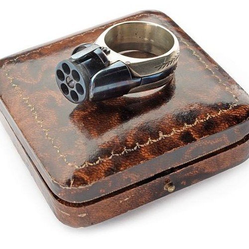 Le Petit Protector Ring-Gun