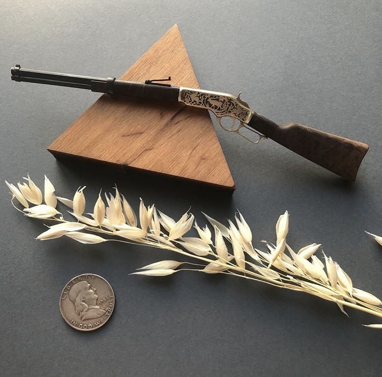 1-1-1.jpg Winchester (scale 1:6) Miniature Rifle