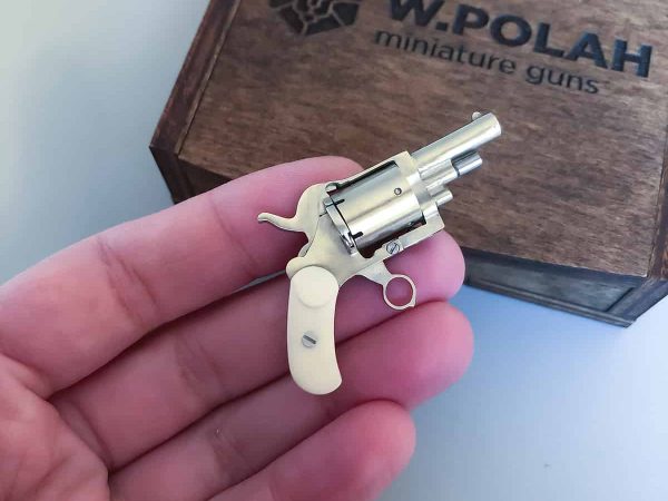 3.jpeg Belgian Pocket Revolver (scale 1:6)