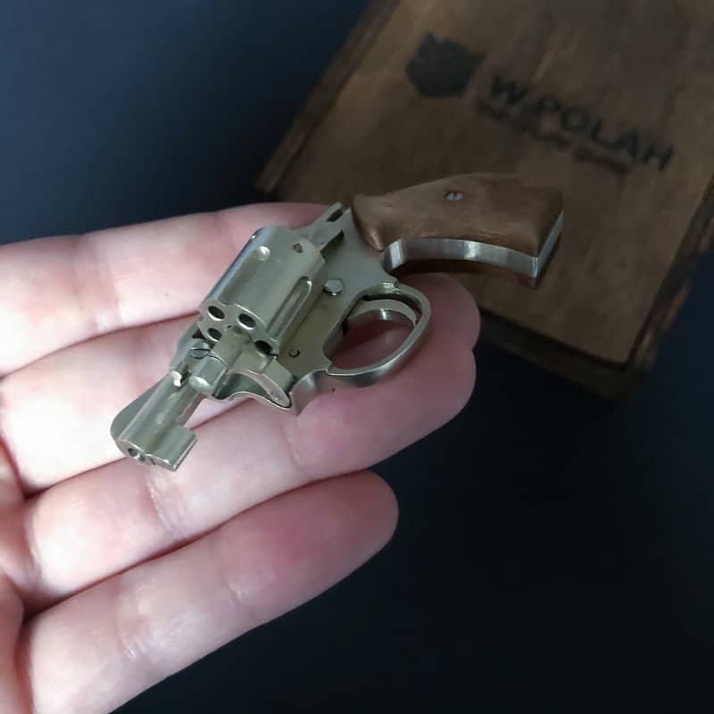 4-1.jpeg Smith & Wesson Model 12 Revolver (scale 1:3)