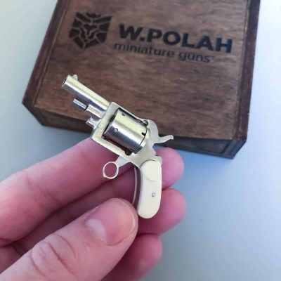 4.jpeg Belgian Pocket Revolver (scale 1:6)