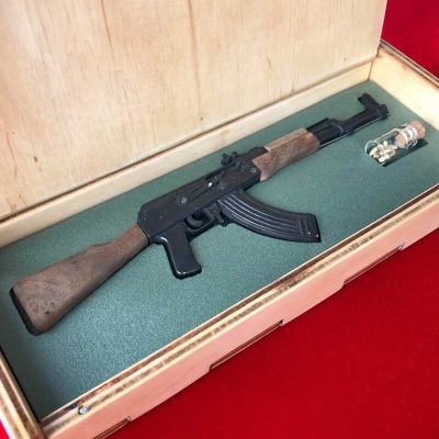 AK47-Kalashnikov-Rifle-05.jpg AK-47 (scale 1:6) Miniature Rifle