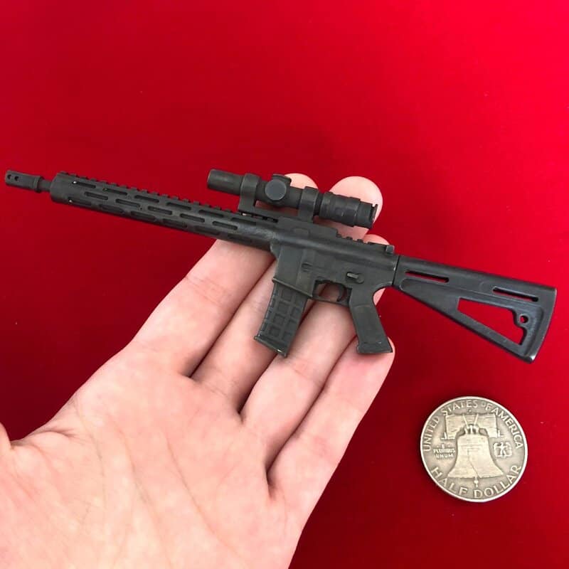 AR-15 (scale 1:6) Miniature Rifle