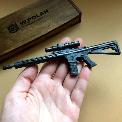 AR-15 (scale 1:6) Miniature Rifle