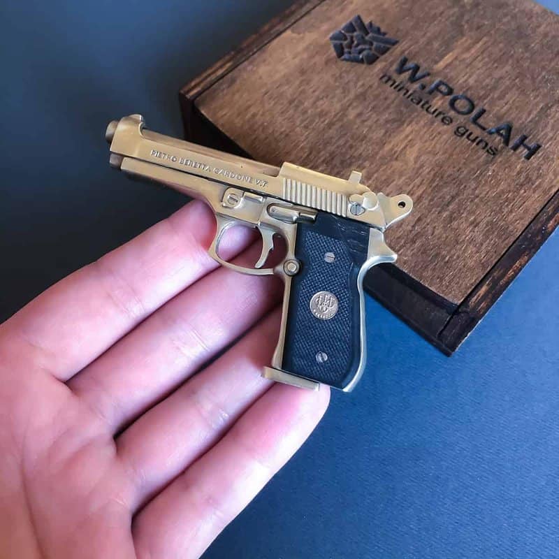 Beretta-92FS_06.jpg Beretta 92FS (scale 1:3) Miniature Pistol