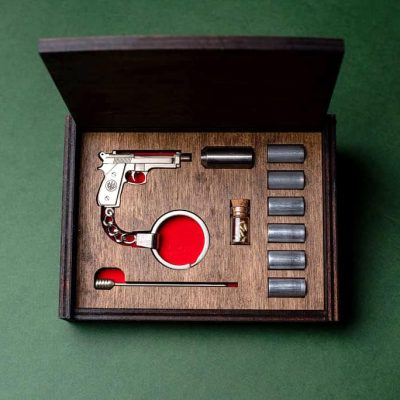 Beretta-Signal-Set-Gun-Keychain-a.jpg Beretta Signal Set (scale 1:5) Keychain Weapons