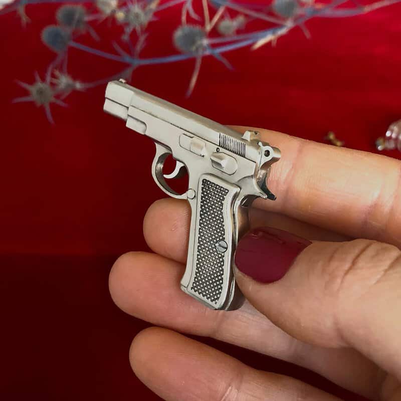 CZ-75-Pinfire-Gun-1.jpg CZ-75 Pinfire Gun (Scale 1:4) Keychain