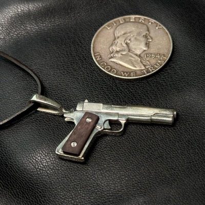 Colt-1911-Silver-Pendant-03.jpg Gun Necklace with Silver Pistol Colt 1911 Pendant