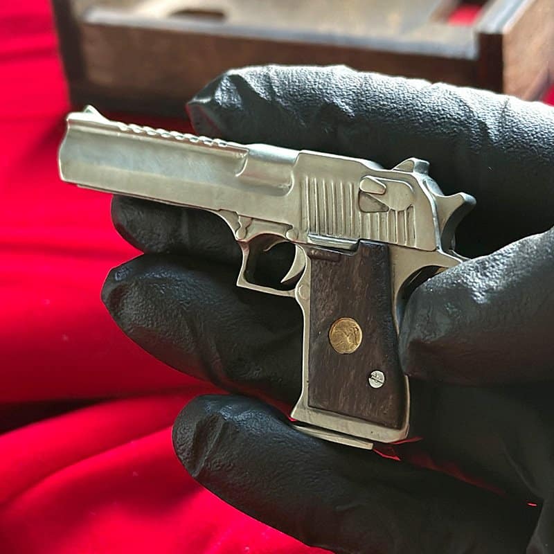 Desert-Eagle-Gun-06-1-1.jpg Desert Eagle Gun (scale 1:4)