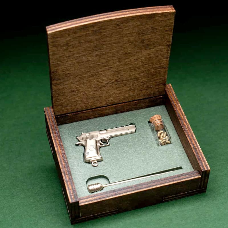 Desert Eagle (scale 1:6) Miniature Pistol Keychain