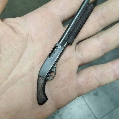File_000.jpeg Wilson WP870 shotgun (scale 1:6)