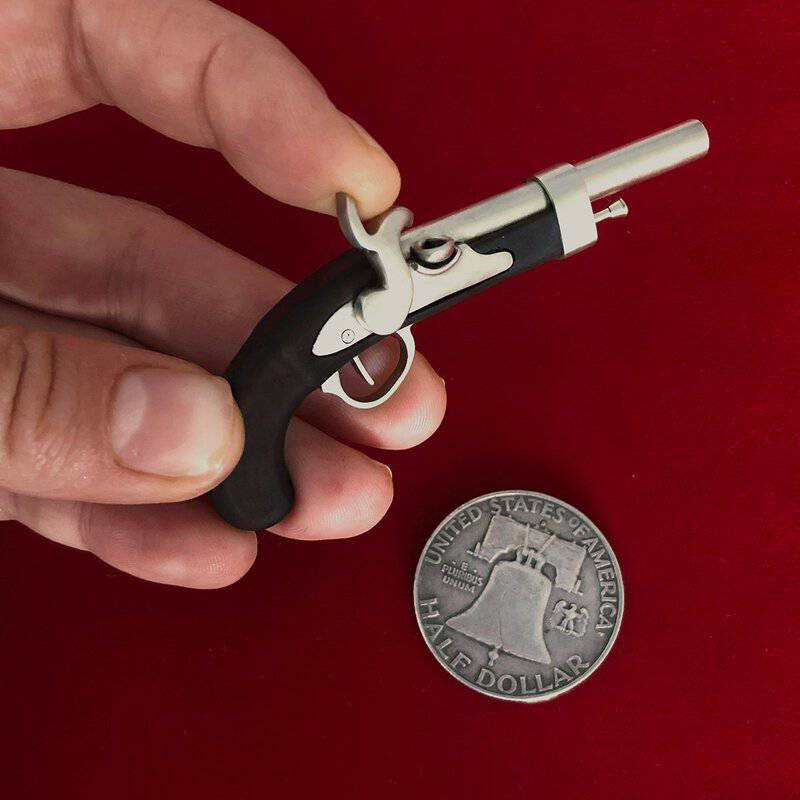 Flintlock Pistol (scale 1:3)