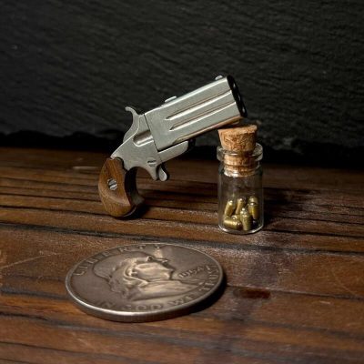 Frank-Wesson-Derringer-Wpolah-01.jpg Frank Wesson Derringer