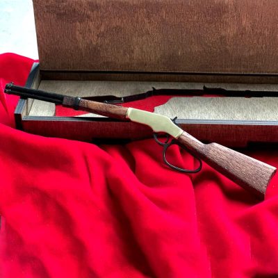 Cowboy [John Wayne’s] Rifle (1:6 Scale)