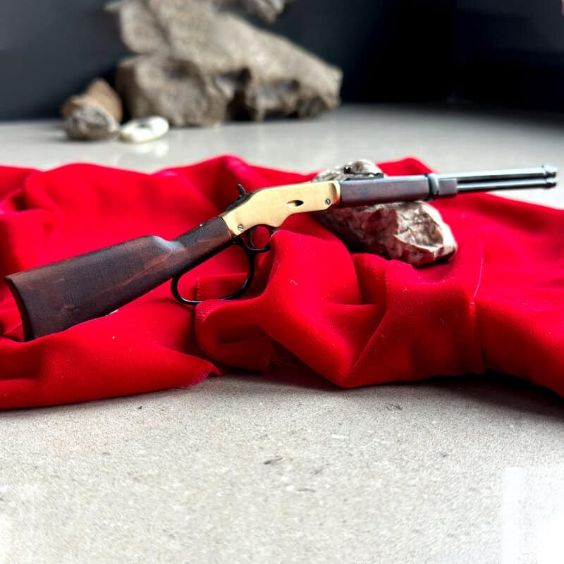 Cowboy [John Wayne’s] Rifle (1:6 Scale)