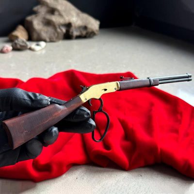 Cowboy [John Wayne’s] Rifle (1:6 Scale)