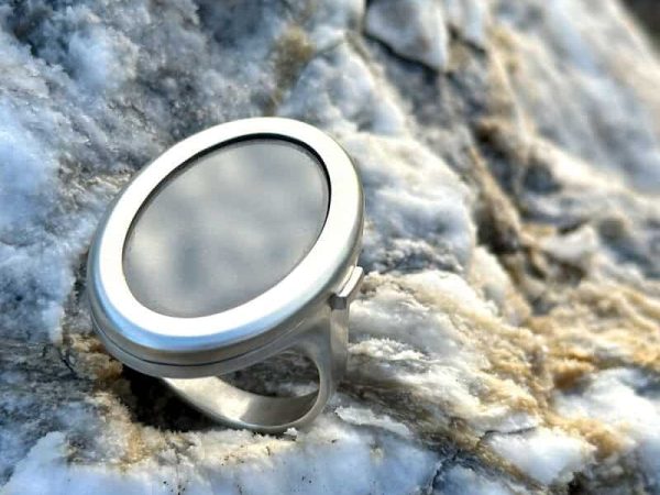 Large-Locket-Ring-07.jpg Large Locket Ring