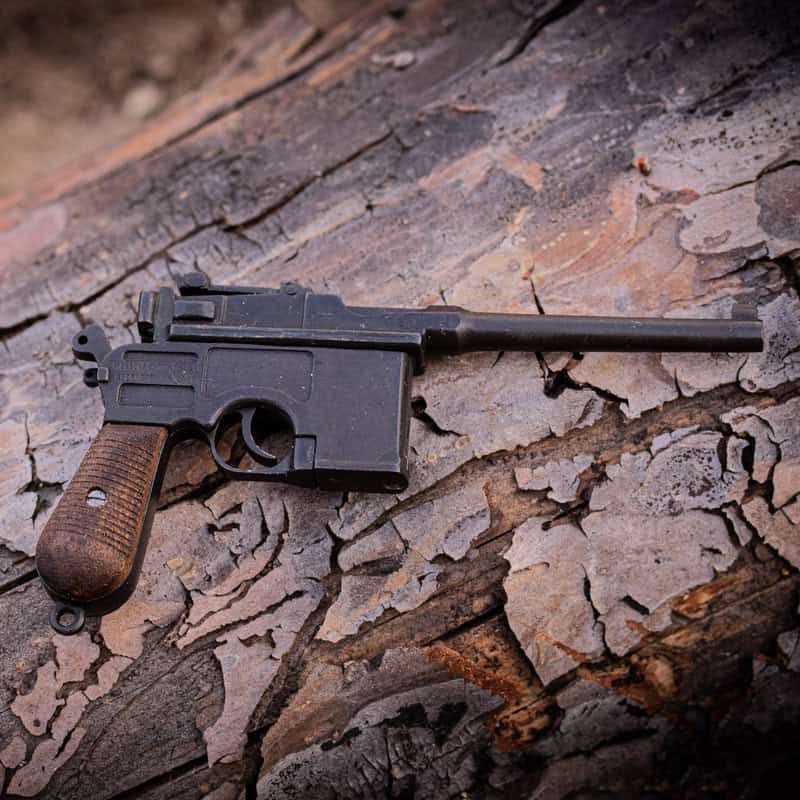Mauser-C96-04.jpg Mauser C96 Black (scale 1:4) Pistol