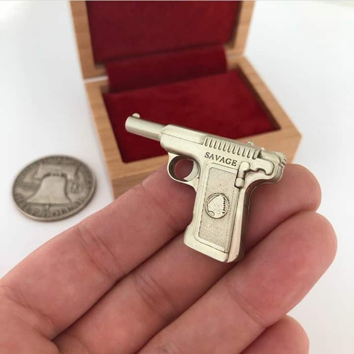 Savage-1.jpg Savage 1907 (scale 1:4) Miniature Pistol
