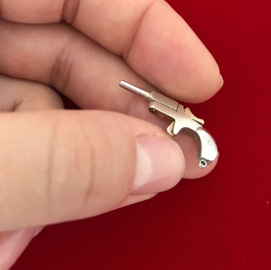 Silver_1.jpg Derringer Silver Jewelry Gun (scale 1:6)