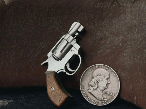 Smith-Wesson-Revolver-1-scaled-e1770449954596.jpg Smith & Wesson Model 12 Revolver (scale 1:3)