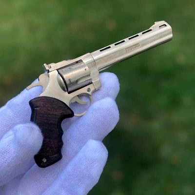 Taurus Revolver (scale 1:4)