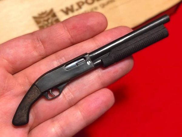 Wilson-WP870-shotgun.jpg Wilson WP870 shotgun (scale 1:6)