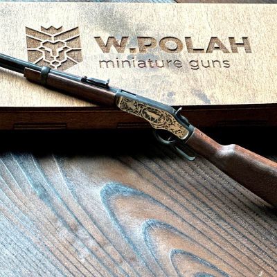 Winchester-Rifle-17.jpg Winchester (scale 1:6) Miniature Rifle