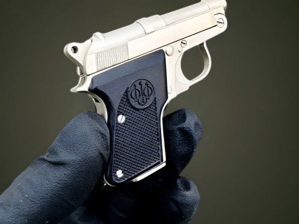 beretta-jetfire-01.jpg Beretta Jetfire (Scale 1:2) Miniature Pistol