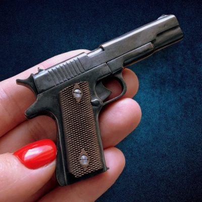 Colt 1911 Black (scale 1:3) Miniature Pistol