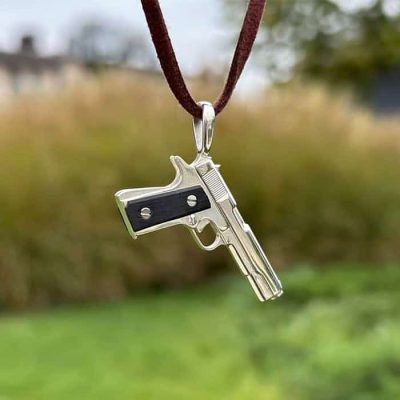gun-necklace-pistol-pendant-silver-Colt-1911_b.jpg Gun Necklace with Silver Pistol Colt 1911 Pendant
