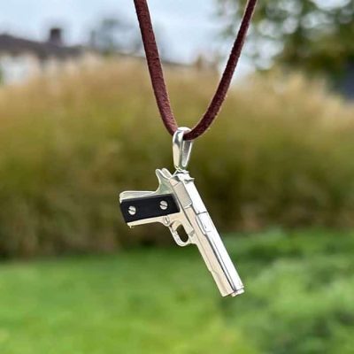 gun-necklace-pistol-pendant-silver-Colt-1911_d.jpg Gun Necklace with Silver Pistol Colt 1911 Pendant